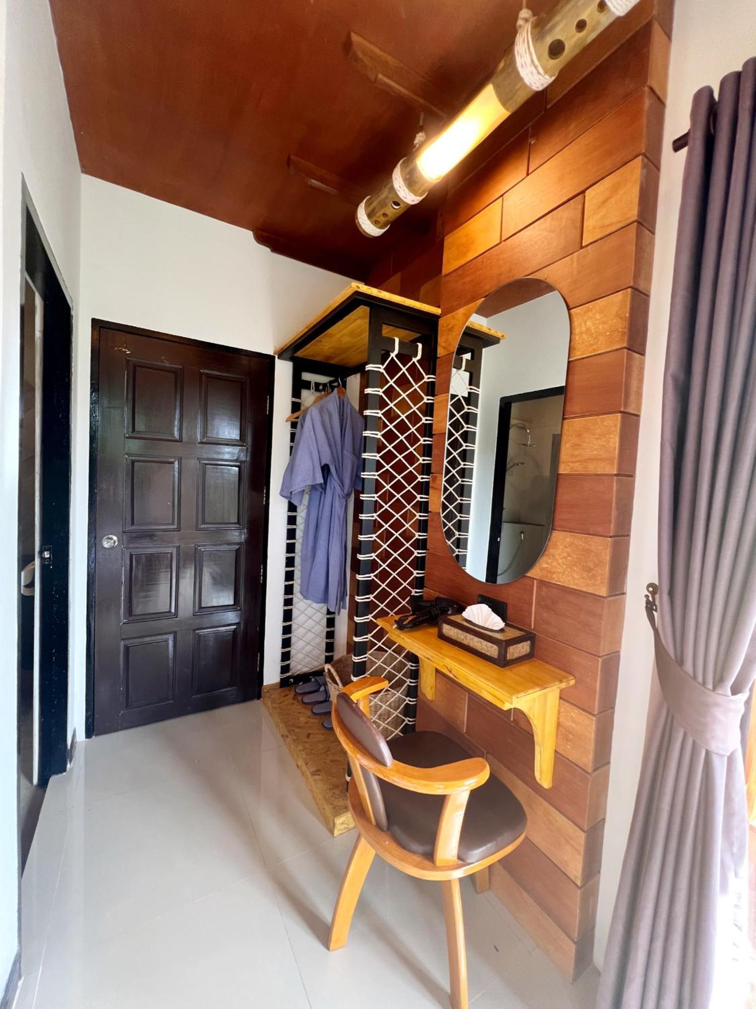 Puteri Lanta Family Villas Koh Lanta Phòng bức ảnh